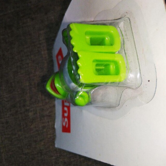 Supreme - 08 SUPREME Kermit メディコムトイ KUBRICK カーミットの