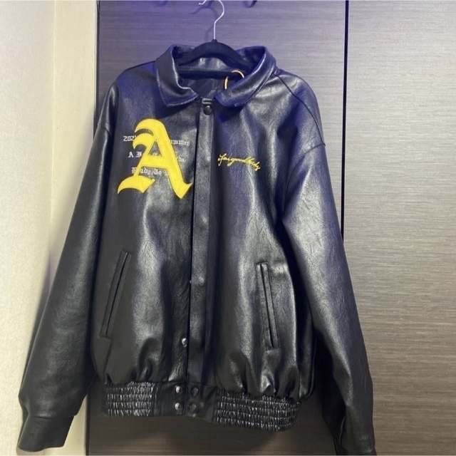AFGK スタジャン 革ジャン リアル 8415円 www.gold-and-wood.com