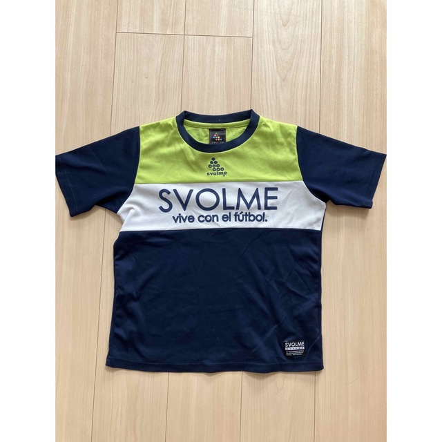Svolme(スボルメ)のスボルメ　プラTシャツ　150 スポーツ/アウトドアのサッカー/フットサル(ウェア)の商品写真