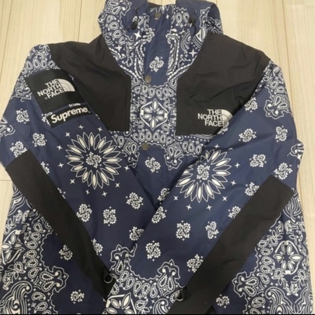 2022年のクリスマスの特別な衣装 north the supreme - Supreme face jacket bandana マウンテンパーカー