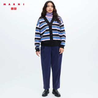 ユニクロ(UNIQLO)のUNIQLO and MARNI コーデュロイワイドフィットタックパンツL新品(カジュアルパンツ)