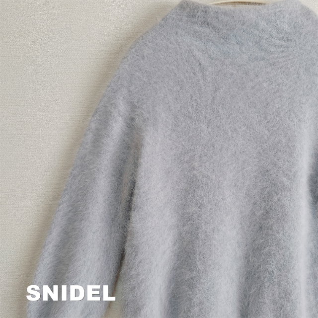 SNIDEL(スナイデル)の【SNIDEL】スナイデル アンゴラ ふわふわニット レディースのトップス(ニット/セーター)の商品写真