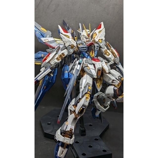 ガンプラ MGEX ストライクフリーダム 塗装済完成品 エンタメ/ホビーのおもちゃ/ぬいぐるみ(プラモデル)の商品写真