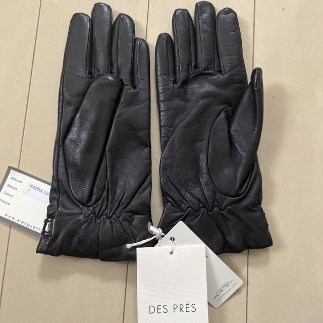 DES PRES(デプレ)のDES PRES イタリア製　羊皮　グローブ　黒　【新品　未使用】 レディースのファッション小物(手袋)の商品写真