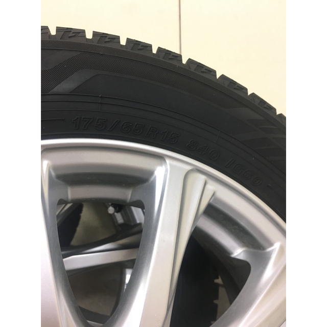 アイスガードIG60 175/65R15 スタッドレス　アクア　ポルテ　etc