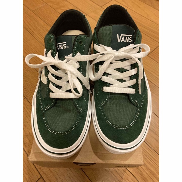 VANS(ヴァンズ)のVANS ファルケン V3830SC（P グリーン）メンズスニーカー　26cm メンズの靴/シューズ(スニーカー)の商品写真