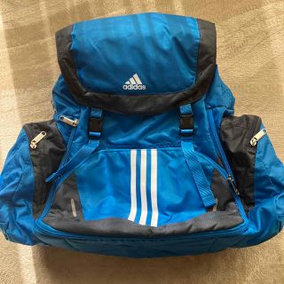 アディダス(adidas)の専用【新品】アディダス　リュック(趣味/スポーツ)