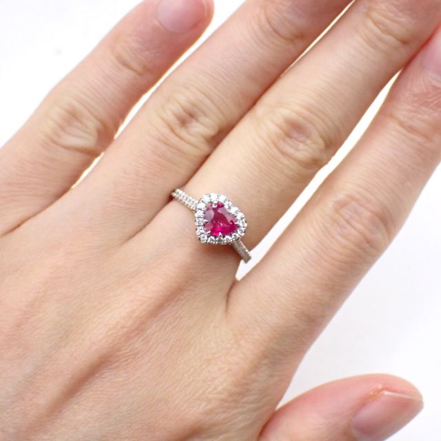 両ギラ！ビルマルビー0.758ct　ダイヤモンド0.27ct　PT900　リング レディースのアクセサリー(リング(指輪))の商品写真