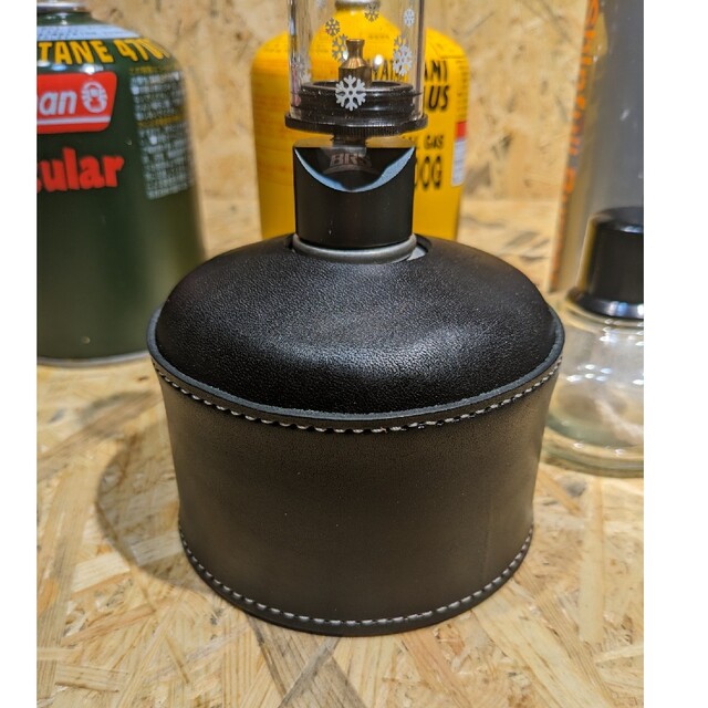 栃木レザー OD缶カバー 250用 ブラック スノーピーク用の通販 by チェンジザワールド|ラクマ 67 栃木レザー スノーピーク ガス缶カバー ハンドメイド