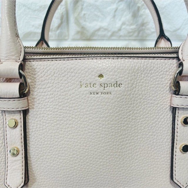 kate spade new york(ケイトスペードニューヨーク)の美品　ケイトスペード　２ウェイ　ショルダーバッグ　ワンショルダー　肩掛けピンク レディースのバッグ(ショルダーバッグ)の商品写真