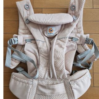 エルゴベビー(Ergobaby)のぺっぺ様専用⭐エルゴ⭐オムニブリーズ(抱っこひも/おんぶひも)