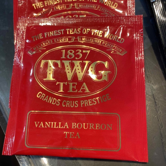 TWG紅茶ティーパックセット46袋プラス3袋おまけ 食品/飲料/酒の飲料(茶)の商品写真