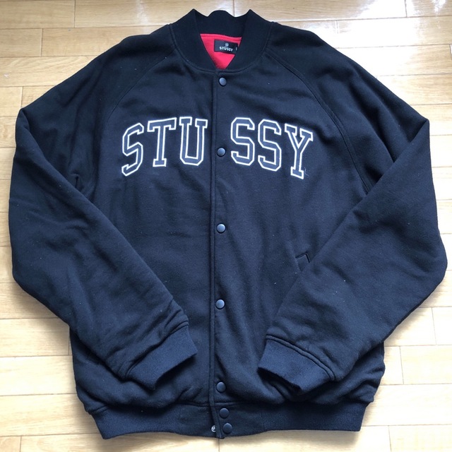 新品本物 STUSSY ステューシー スタジャン Ｓサイズ スタジャン