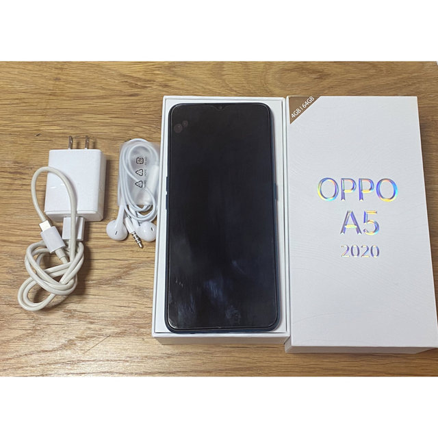 OPPO(オッポ)のOPPO A5 2020 CPH1943 グリーン スマホ/家電/カメラのスマートフォン/携帯電話(スマートフォン本体)の商品写真