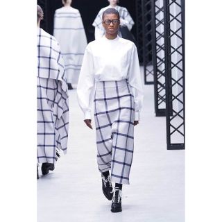日本公式の通販 enof sheer jacket www.m-arteyculturavisual.com