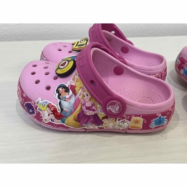 crocs(クロックス)のcrocs 女の子 16.5 2足セット キッズ/ベビー/マタニティのキッズ靴/シューズ(15cm~)(サンダル)の商品写真