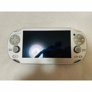 プレイステーションヴィータ(PlayStation Vita)のPS Vita PCH-1000 アイスシルバー 動作良好(携帯用ゲーム機本体)