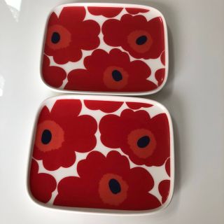 マリメッコ(marimekko)のマリメッコ　スクエアプレート　ウニッコ　2点セット(食器)