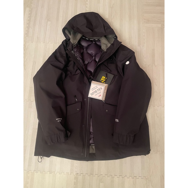新品 MONCLER モンクレール ダウンジャケット ゴアテックスhyke 新品 MONCLER モンクレール ダウンジャケット ゴアテックスhyke