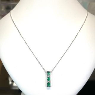 色鮮やか!k18WG エメラルド ダイヤ ネックレス 2.81g M1120