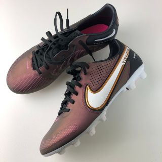 ナイキ(NIKE)の【最終値下げ！】新品ナイキ　レジェンド 9 プロHG 27cm サッカースパイク(シューズ)