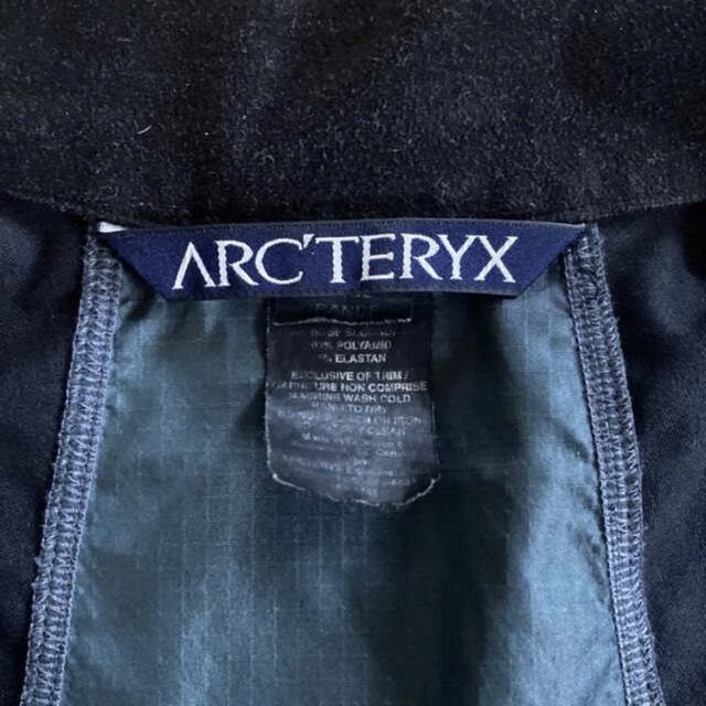 ARCARCTERYX TAU LIGHT JACKET L SIZE