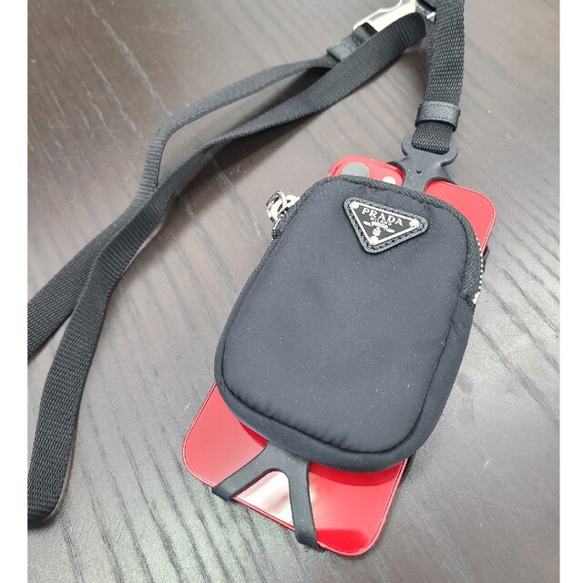 PRADA(プラダ)のPRADA スマートフォンケース スマホ/家電/カメラのスマホアクセサリー(モバイルケース/カバー)の商品写真