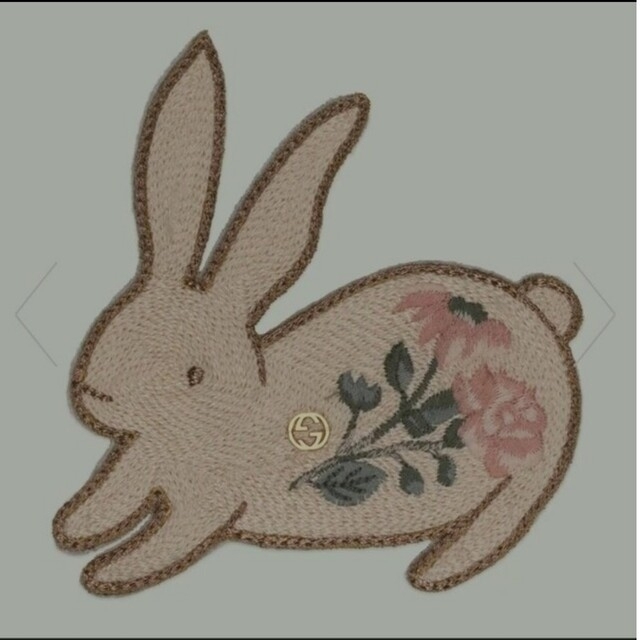 Gucci(グッチ)のGUCCI　干支　うさぎ　ブローチ　グッチ　ラビット　rabbit レディースのアクセサリー(ブローチ/コサージュ)の商品写真