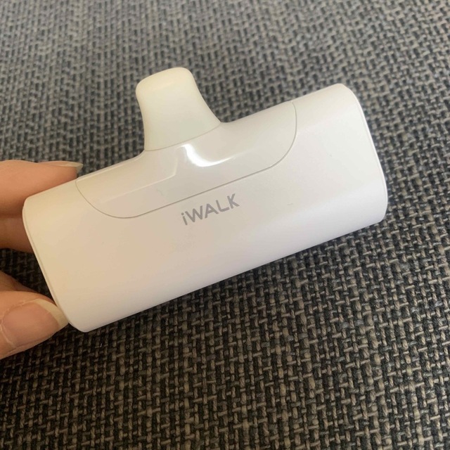 [iwalk] モバイルバッテリー スマホ/家電/カメラのスマートフォン/携帯電話(バッテリー/充電器)の商品写真