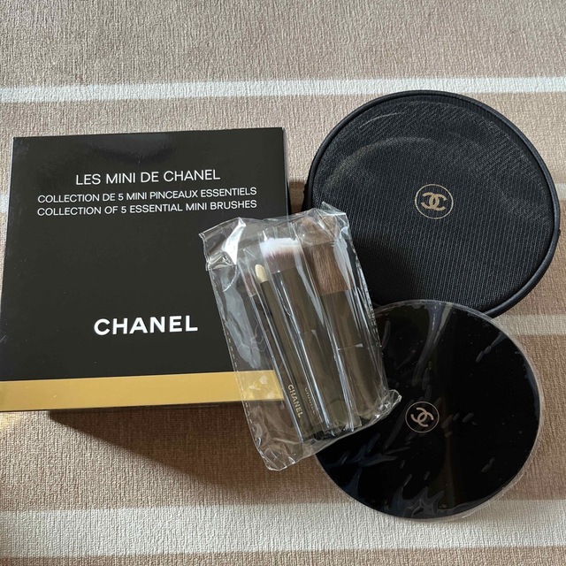 CHANEL - シャネル レ ミニ ドゥ シャネル 2016 ポーチ ミラー 化粧筆