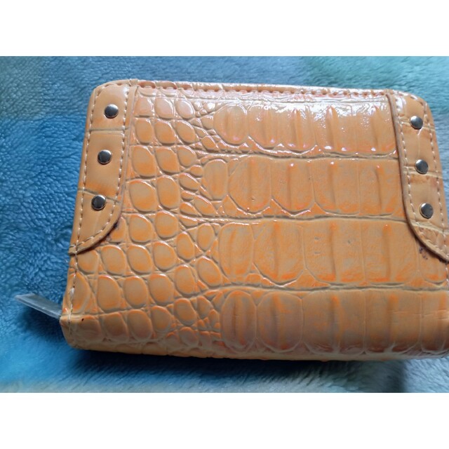 財布　黄色、オレンジ系　中古 レディースのファッション小物(財布)の商品写真