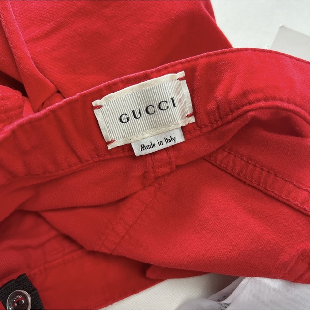 Gucci(グッチ)の【高級✨】GUCCI グッチ　キッズ　110cm レッドカラー　ツイードパンツ キッズ/ベビー/マタニティのキッズ服男の子用(90cm~)(パンツ/スパッツ)の商品写真