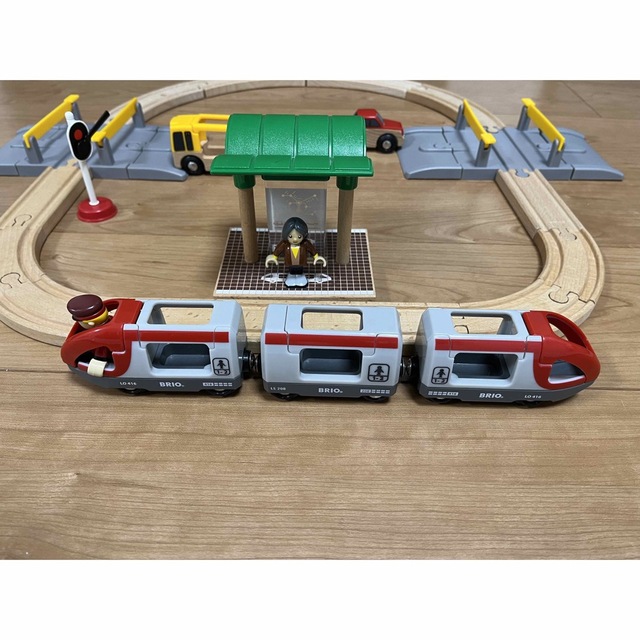 BRIO(ブリオ)のBRIO 列車、車、レール等 キッズ/ベビー/マタニティのおもちゃ(電車のおもちゃ/車)の商品写真