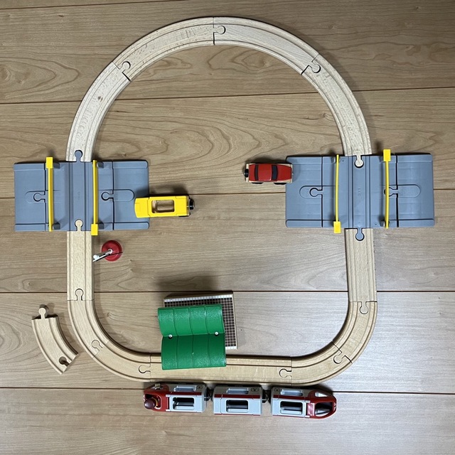 BRIO(ブリオ)のBRIO 列車、車、レール等 キッズ/ベビー/マタニティのおもちゃ(電車のおもちゃ/車)の商品写真
