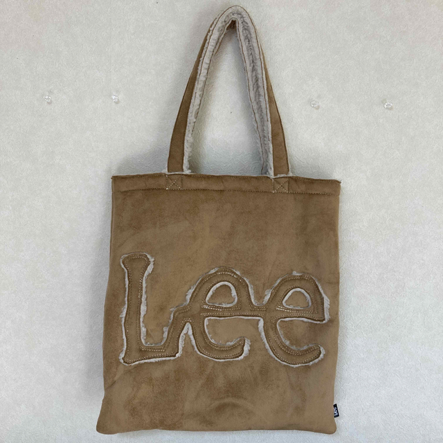Lee(リー)のLEE レディース　ムートンチョウロゴトートバッグ　婦人用　ベージュ レディースのバッグ(トートバッグ)の商品写真