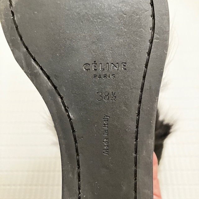 celine(セリーヌ)の一度短時間のみ使用美品♪ フィービー期  セリーヌ☆ ファーブーツ 約24cm レディースの靴/シューズ(ブーツ)の商品写真