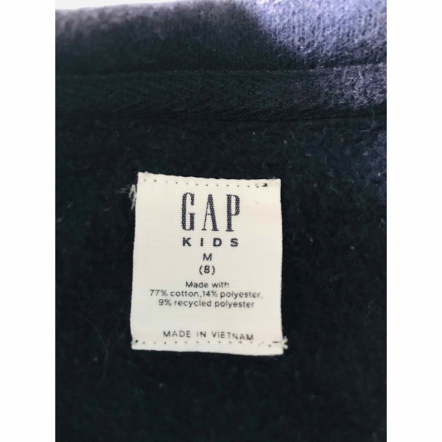 GAP Kids(ギャップキッズ)のGAP KIDS   スパンコール　裏起毛トップス キッズ/ベビー/マタニティのキッズ服女の子用(90cm~)(Tシャツ/カットソー)の商品写真