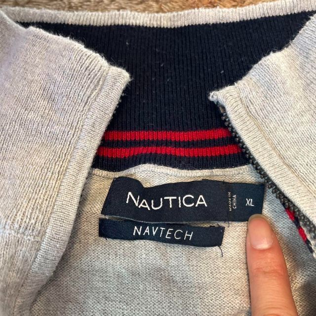 【大人気】ノーティカ　NAUTICA セーター 薄手 ワンポイント  刺繍ロゴ