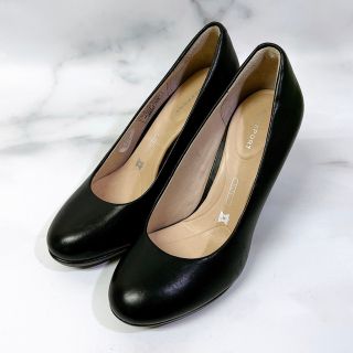 ロックポート(ROCKPORT)の【美品】Rockport ロックポート アリードレス パンプス 黒 22.5(ハイヒール/パンプス)