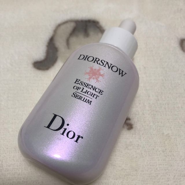 Dior スノー　美容液