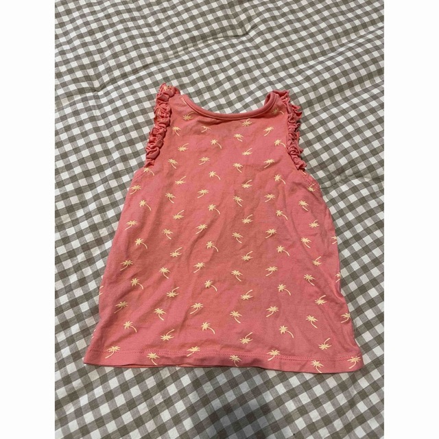 タンクトップ キッズ/ベビー/マタニティのキッズ服女の子用(90cm~)(Tシャツ/カットソー)の商品写真