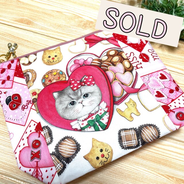 コヤンイサムチョン Valentine 25cmファスナーポーチ ルミ ポーチ コヤンイサムチョン Valentine 25cmファスナーポーチ ルミ ポーチ