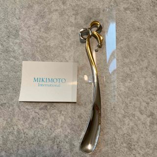 ミキモト(MIKIMOTO)のミキモトパール付きリボン型スプーンマドラー(カトラリー/箸)