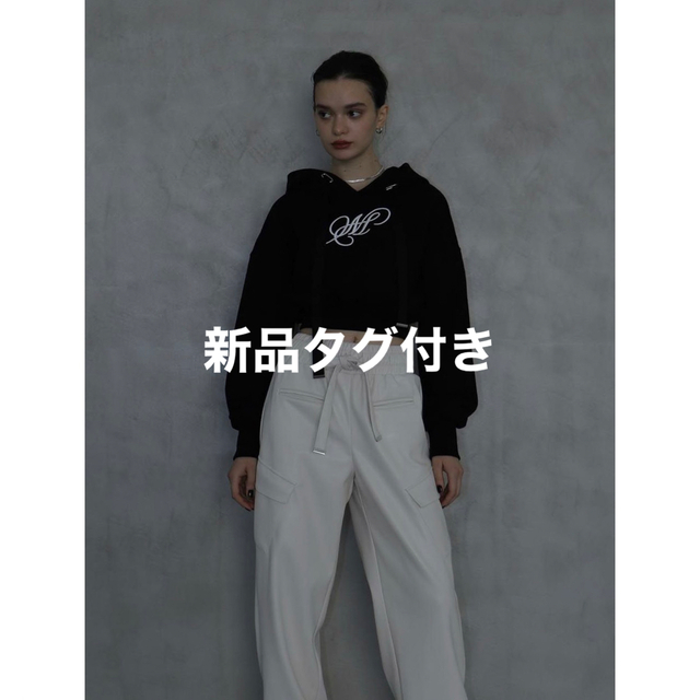 meltthelady ”M” short hoodie パーカー ブラック