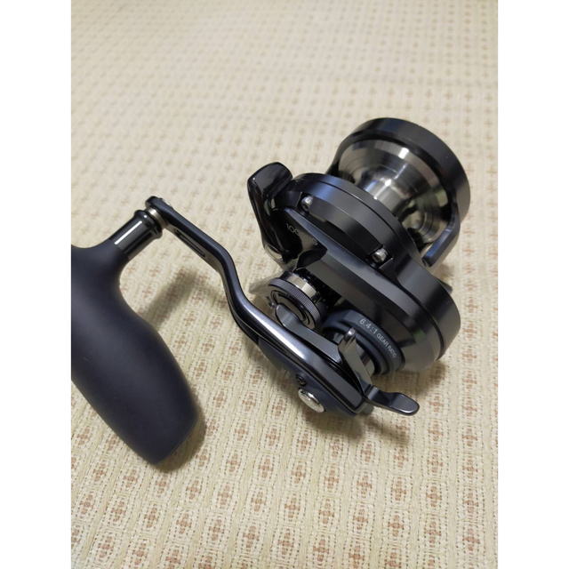 SHIMANO　シマノ　オシアジガー　Ｆカスタム　1000HG　スペアスプー美品 3