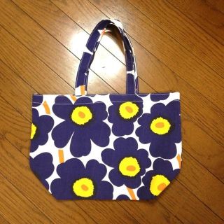 マリメッコ(marimekko)の●値下げ●マリメッコunikko バッグ(トートバッグ)