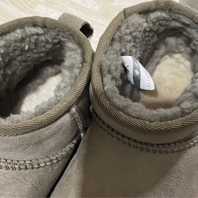 UGG(アグ)のUGG ムートンブーツ レディースの靴/シューズ(ブーツ)の商品写真