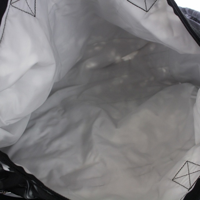 LeSportsac(レスポートサック)のレスポートサック ボストンバッグ ショルダーバッグ 2WAY 黒 白 レディースのバッグ(ボストンバッグ)の商品写真