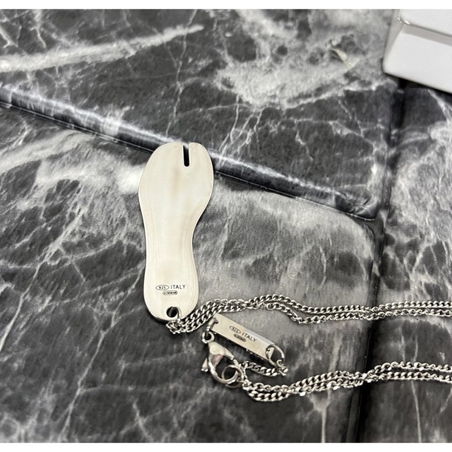 メゾンマルジェラ Maison Margiela ネックレス 足袋 tabi | www