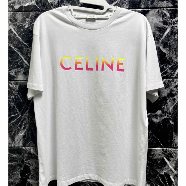 2022人気No.1の 2023CELINEセリーヌ TシャツM Tシャツ/カットソー(半袖